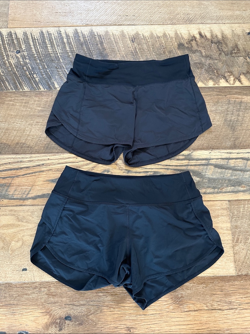 CRZ Yoga s 4/6 Black Women's Athletic Shorts two pairs